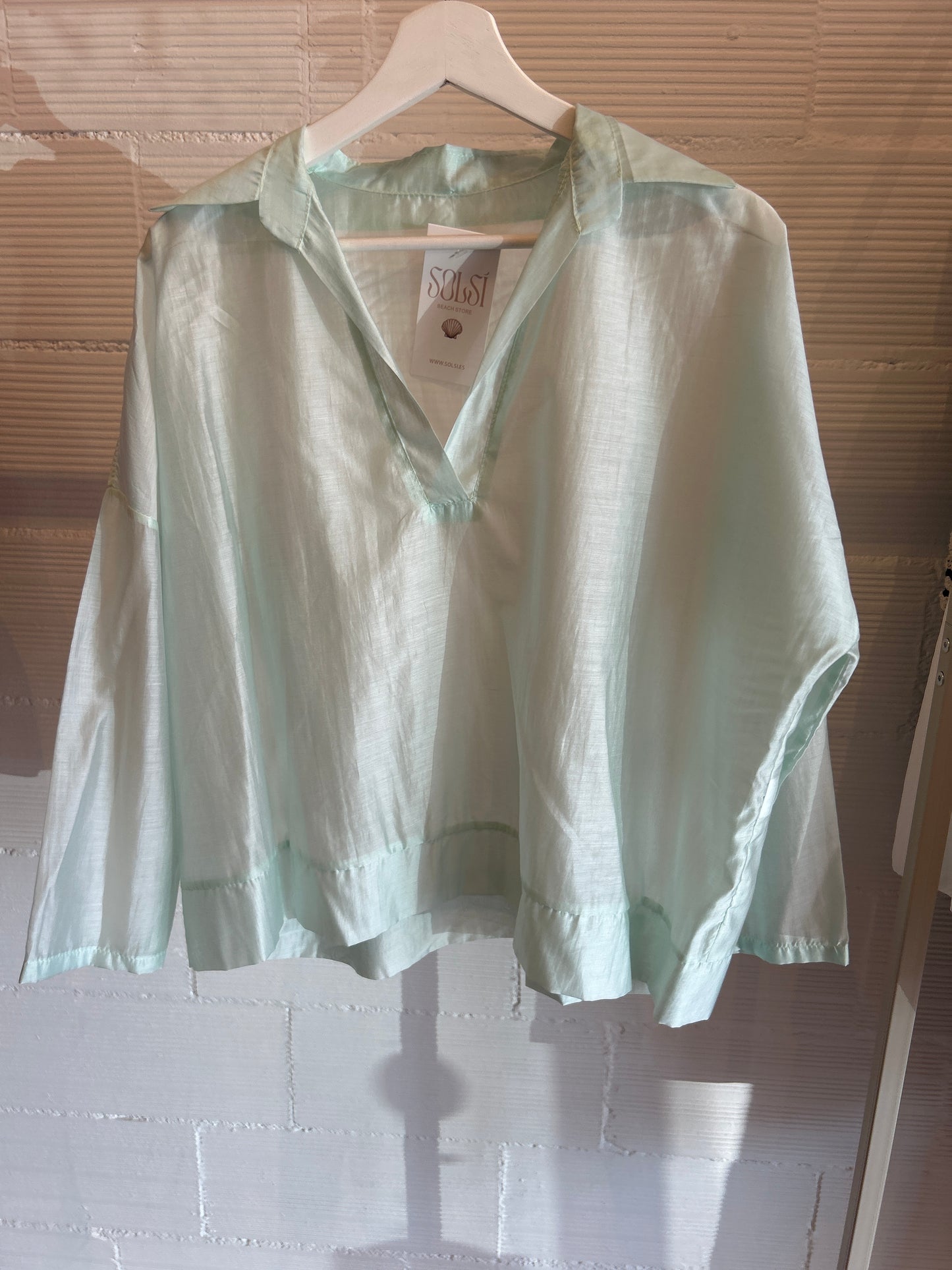 Blouse True