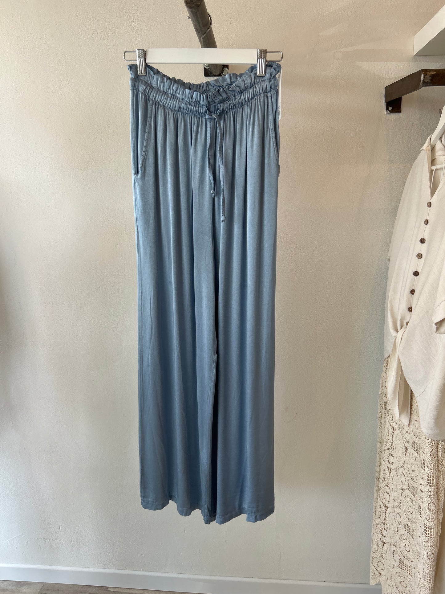 Pantalón de satén Lux