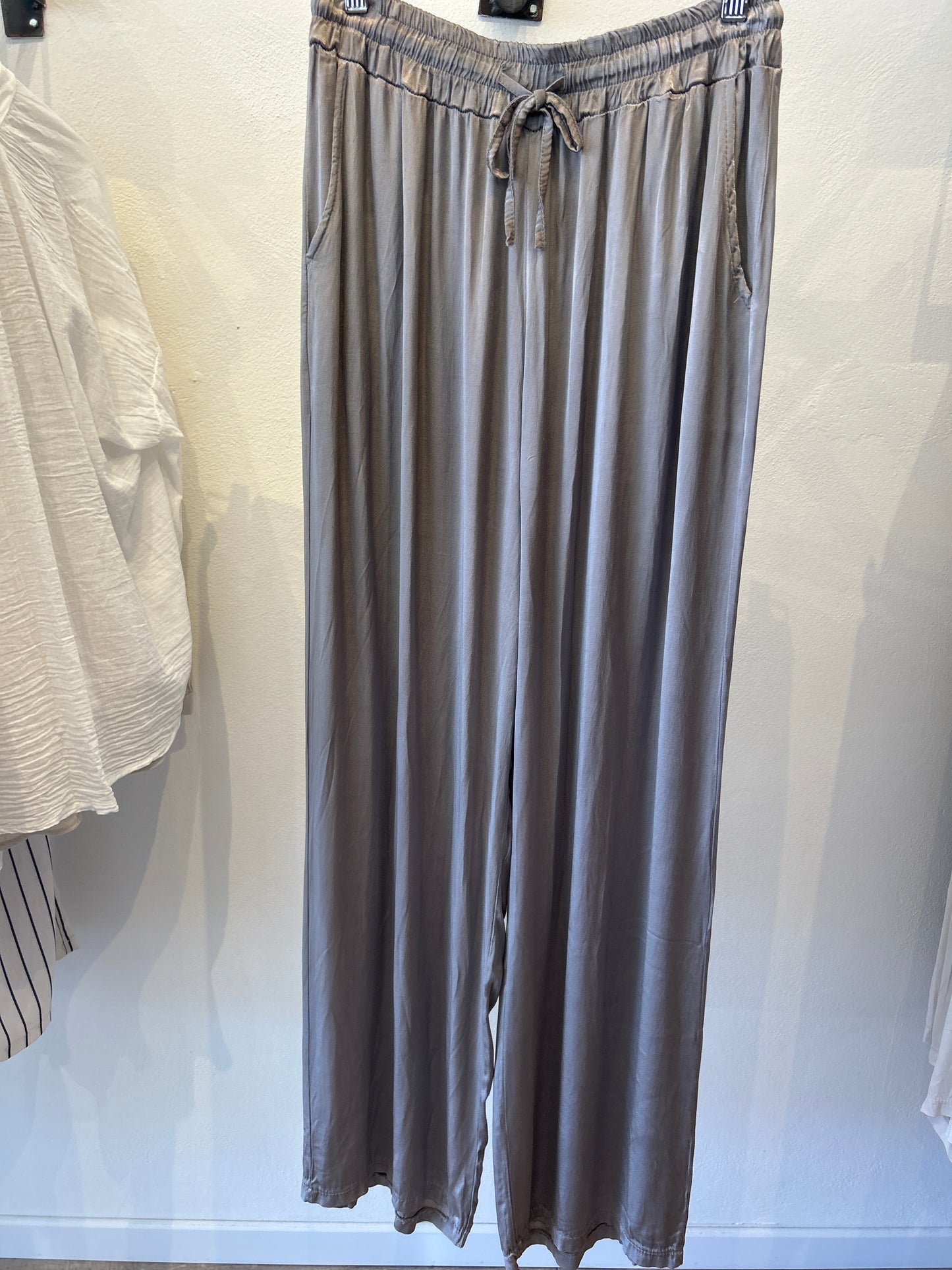 Broek Satijn Lux