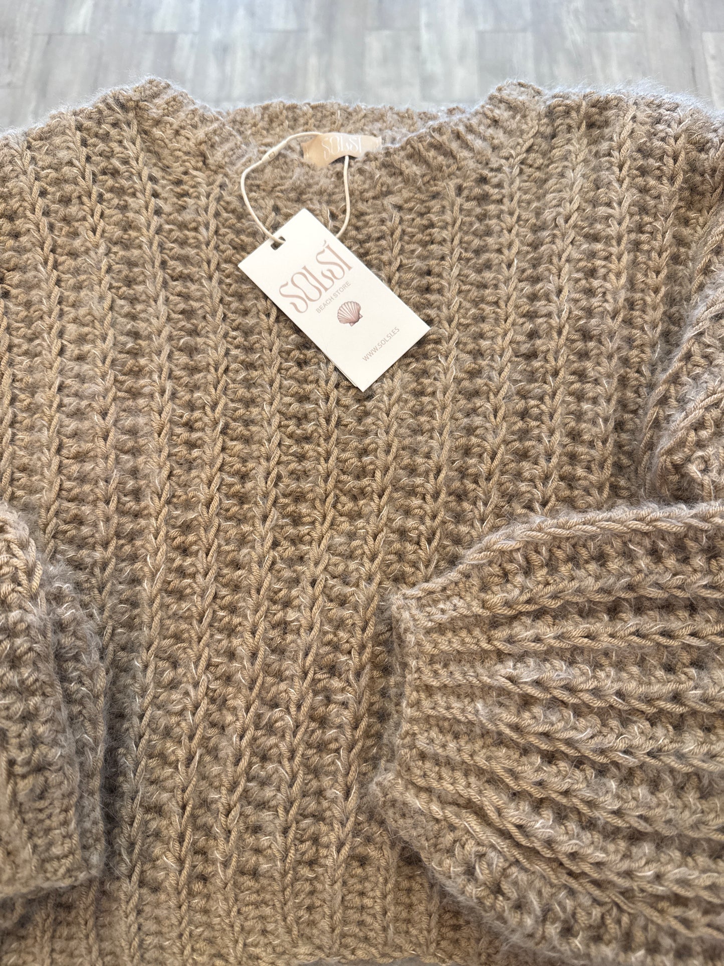 Sweater ChiDewy crochet handmade