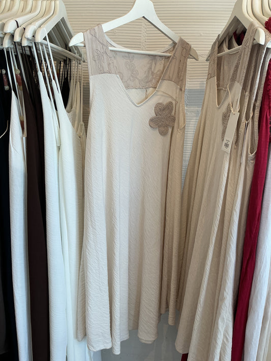 Dress Flower