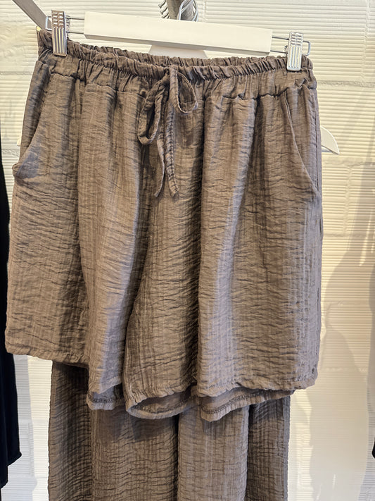 Short Pia