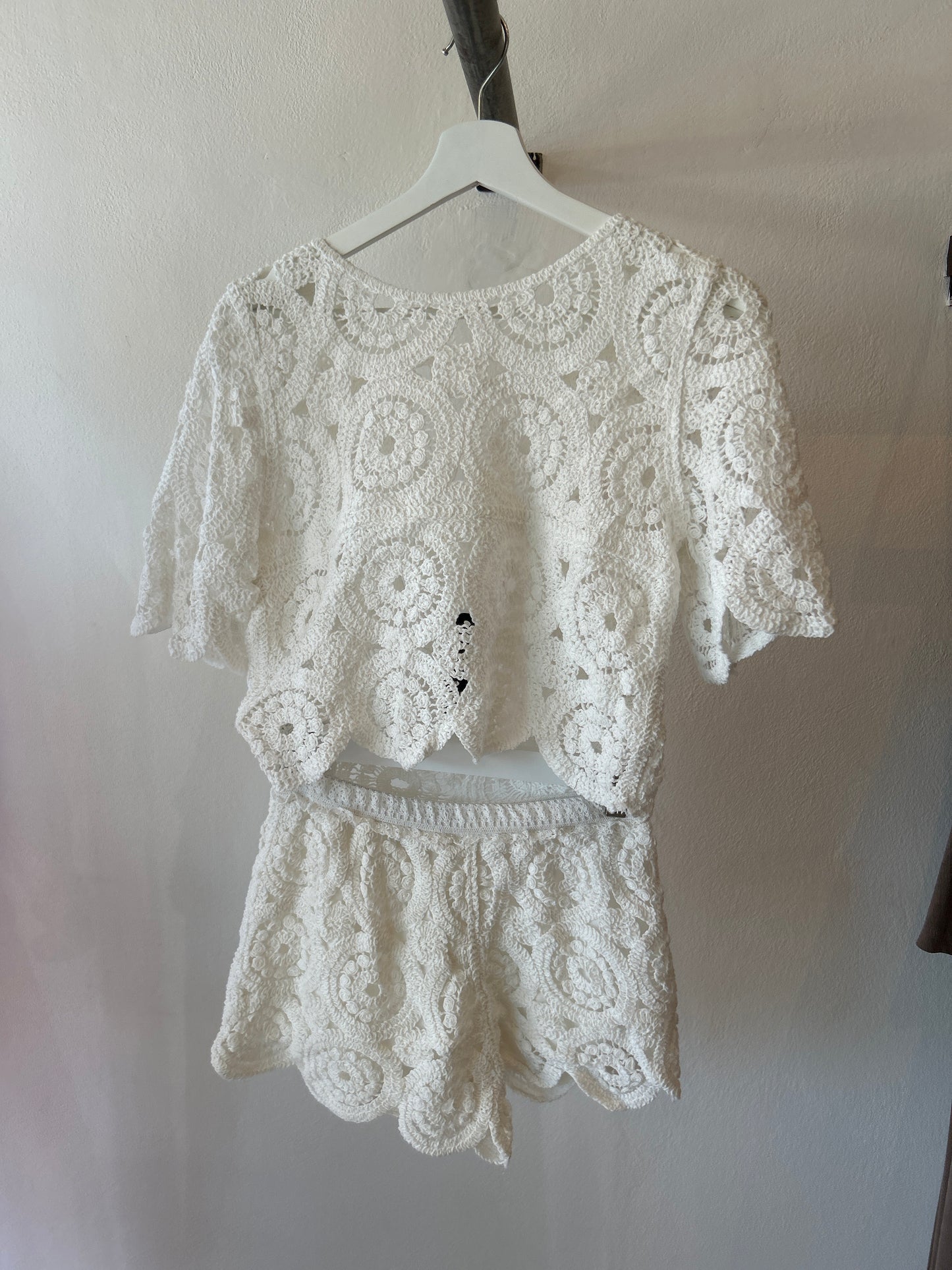 Conjunto de dos piezas de crochet